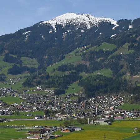 아파트 Eberharter